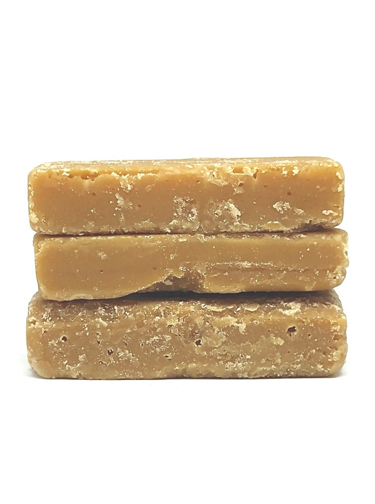 Desi Gur - Jaggery, 1kg front view